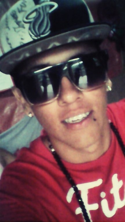 REAL-G4-LIFE Hasta La Fuckin Muertee .. y Qe Paso? Siempre seguidor a mi jefe al Patron 'Ñengo Flow' solo Sigo Reales Na De Satelites .l. Puercos .l.