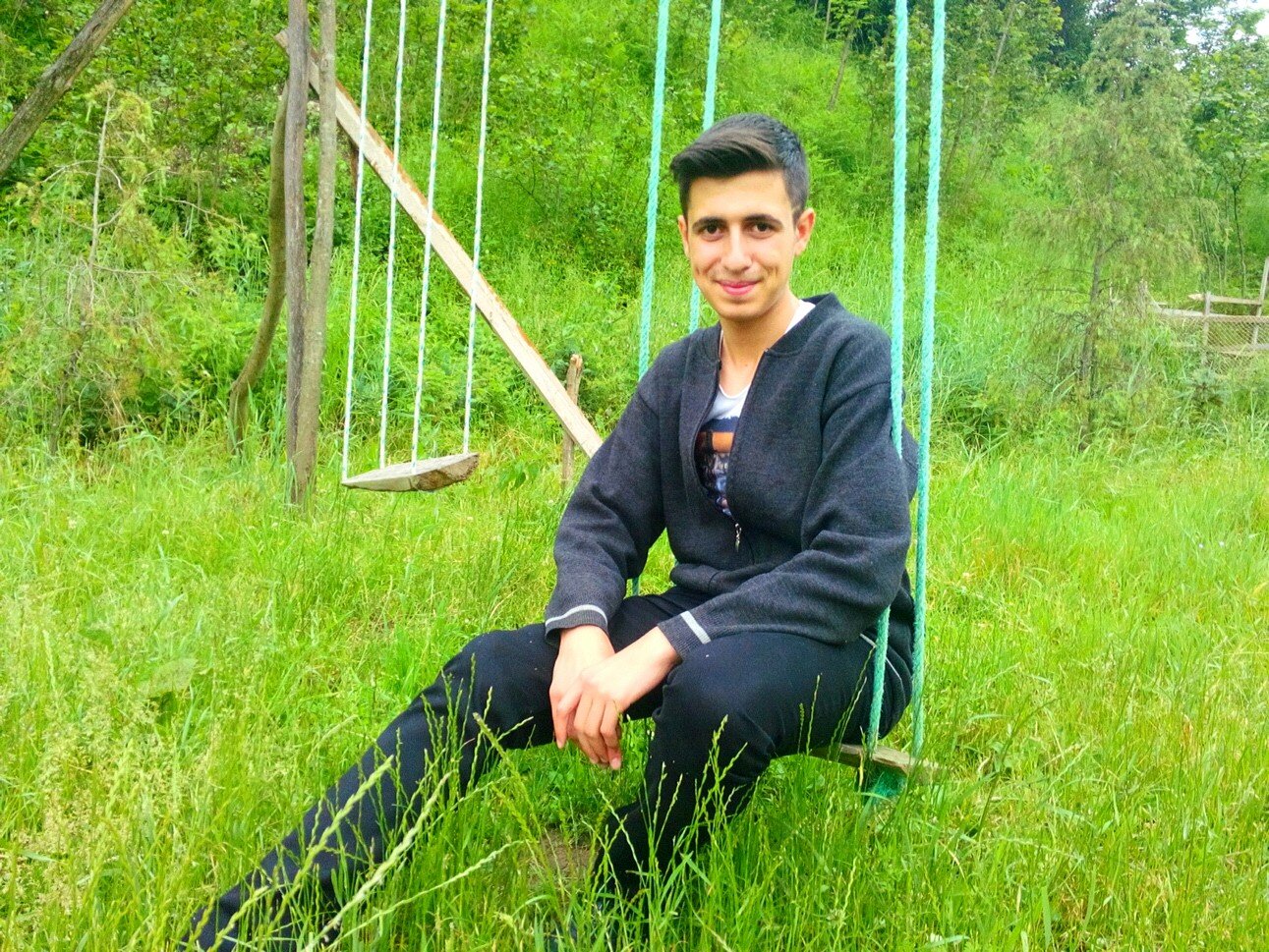 haddini bilmeyen guluslerim var benim dosta keyif düşmana aci veren