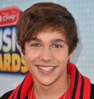 fatima_lopez10's profile picture. 