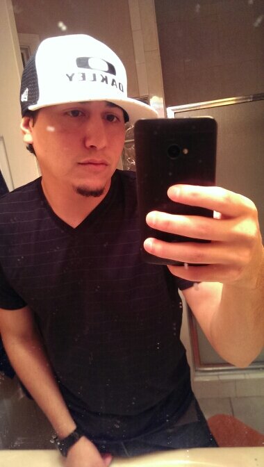 RogMtz5's profile picture. railroad. 25. insta.. THEREALMRROGERS_