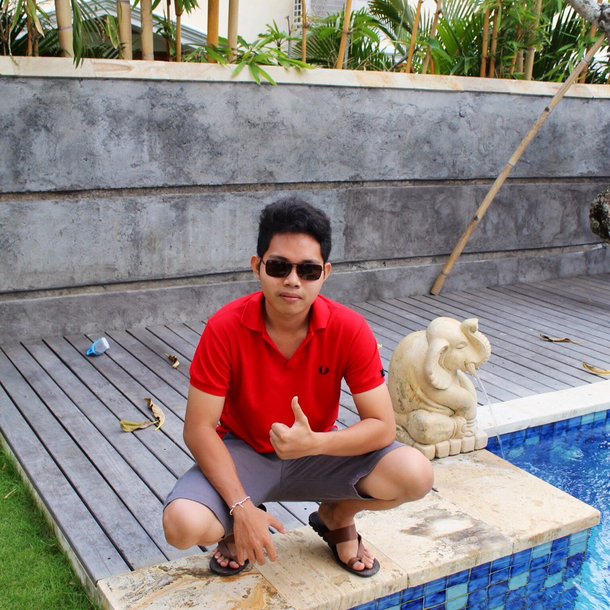 ibbrahmandita's profile picture. line, IG : @ibbrahmandita