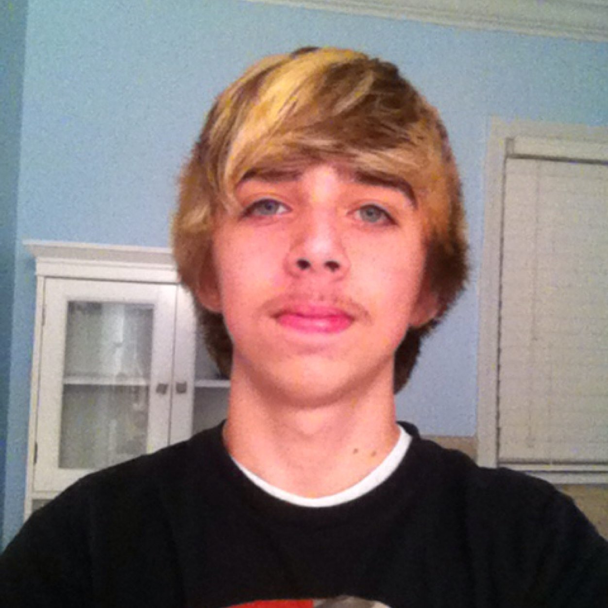 derpyderpman's profile picture. 