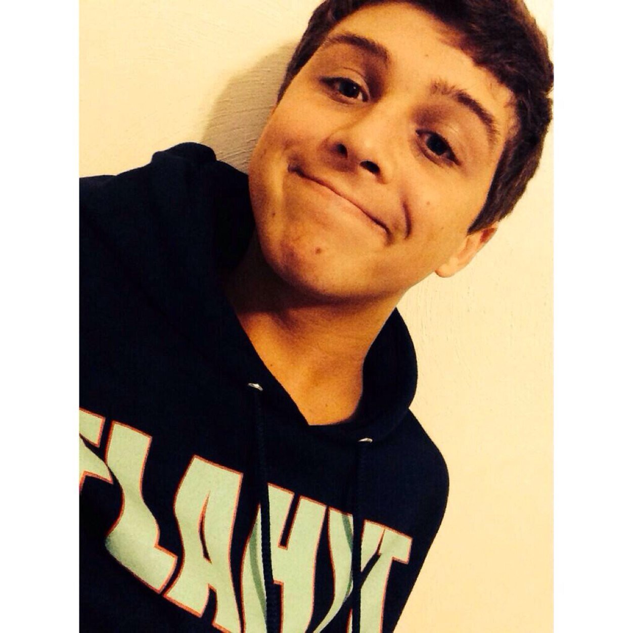 cutielayne's profile picture. do tyler, not drugs