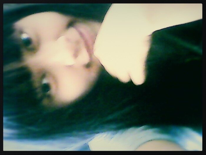 Aliandila30's profile picture. If dreaming is the only way to be with you, then i'll never open my eyes :') :*
#Lavarab ^^ #Lila 
@aliando26 @alysyarief