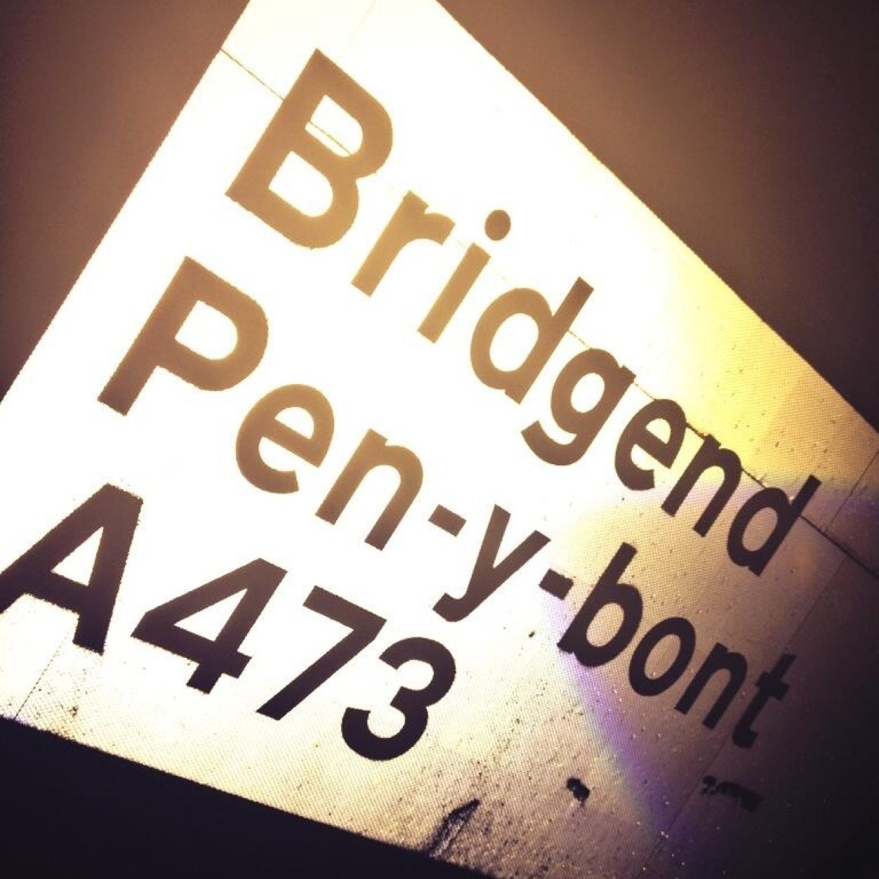 #Bridgend. #SouthWales County with rich & complex history, mystery & legends to be revealed. Use @bridgend 4 some Rt's. #LoveBridgend #LiveBridgend #Wales