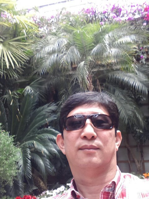 ansb9's profile picture. 사소한 것에 목숨 걸지 마라. 저 세상은 모두 빈 손으로 간다.