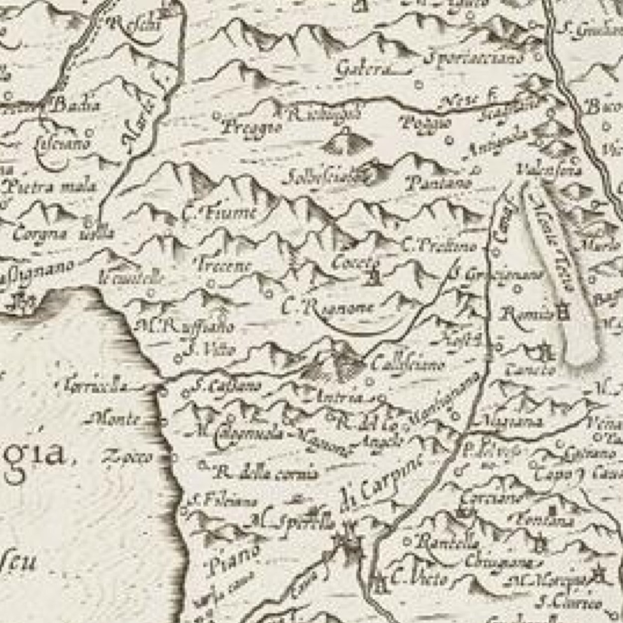Antico Borgo Medioevale che domina il Lago Trasimeno dai suoi 700mt di altezza.