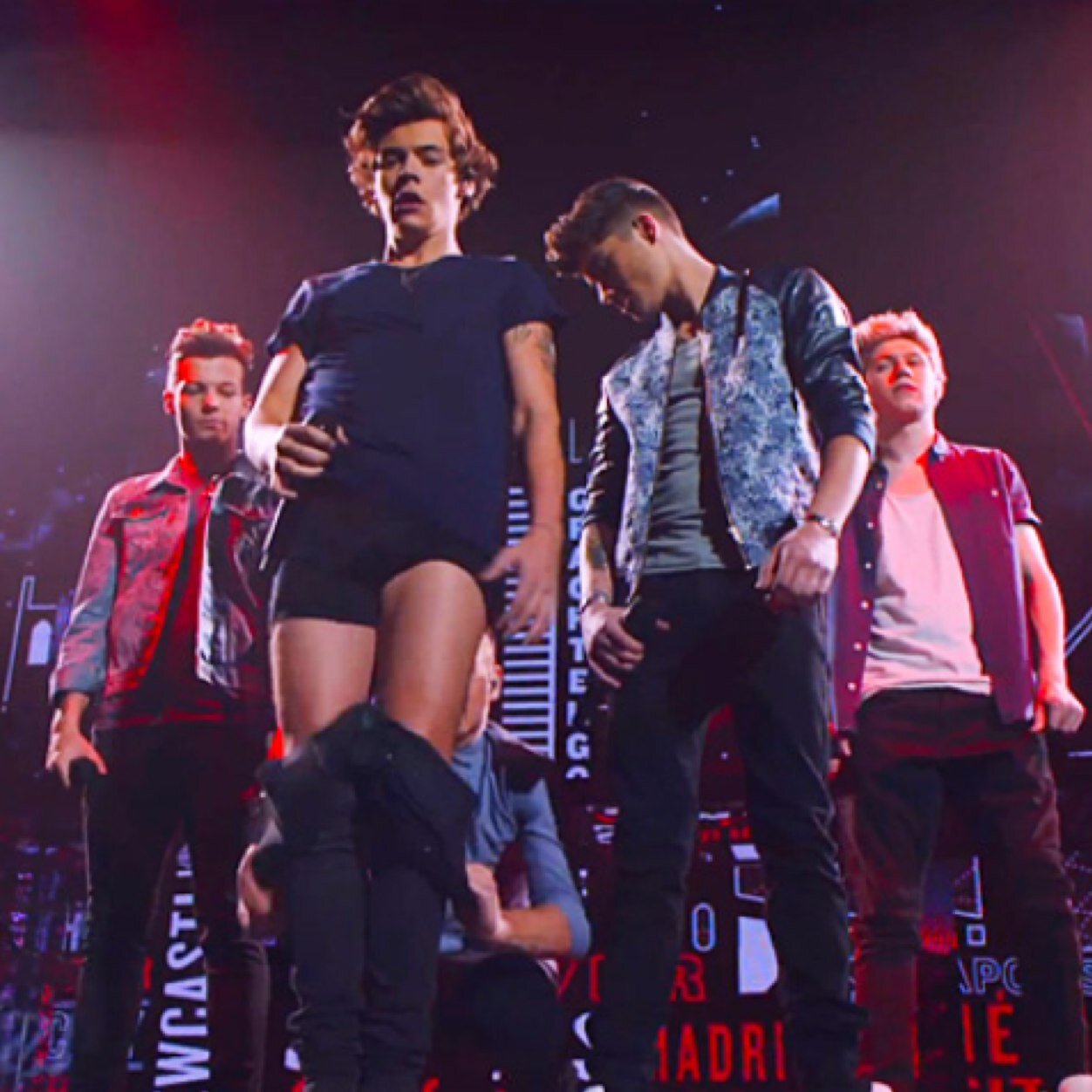 Melbourne1D2015's profile picture. PLEASE HAVE A READ GUYS AND SPREAD THE WORD, RT!! DM IF YOU HAVE ANY QUESTIONS xx

https://t.co/0FK9FBSeLT