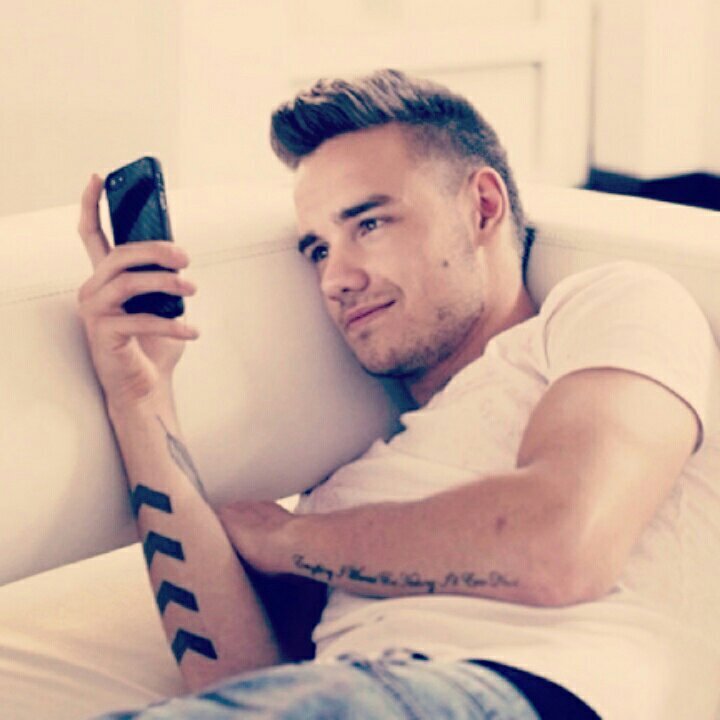 I LOVE LIAM JAMES PAYNE!! He saved me. Not all superheros wear masks or capes.-FOLLOW ME JUST ASK FOR ONE BACK-0/5