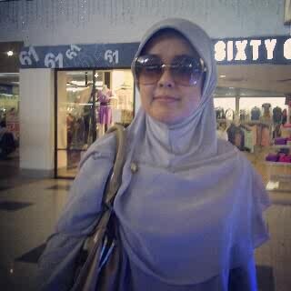 Enis_ines's profile picture. 