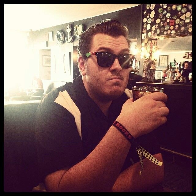 Blues Punk Troglodyte, Party Gamesmaster, Pisspoor Tabletop Enthusiast, Ex-Projectionist/Popcorn Jockey.