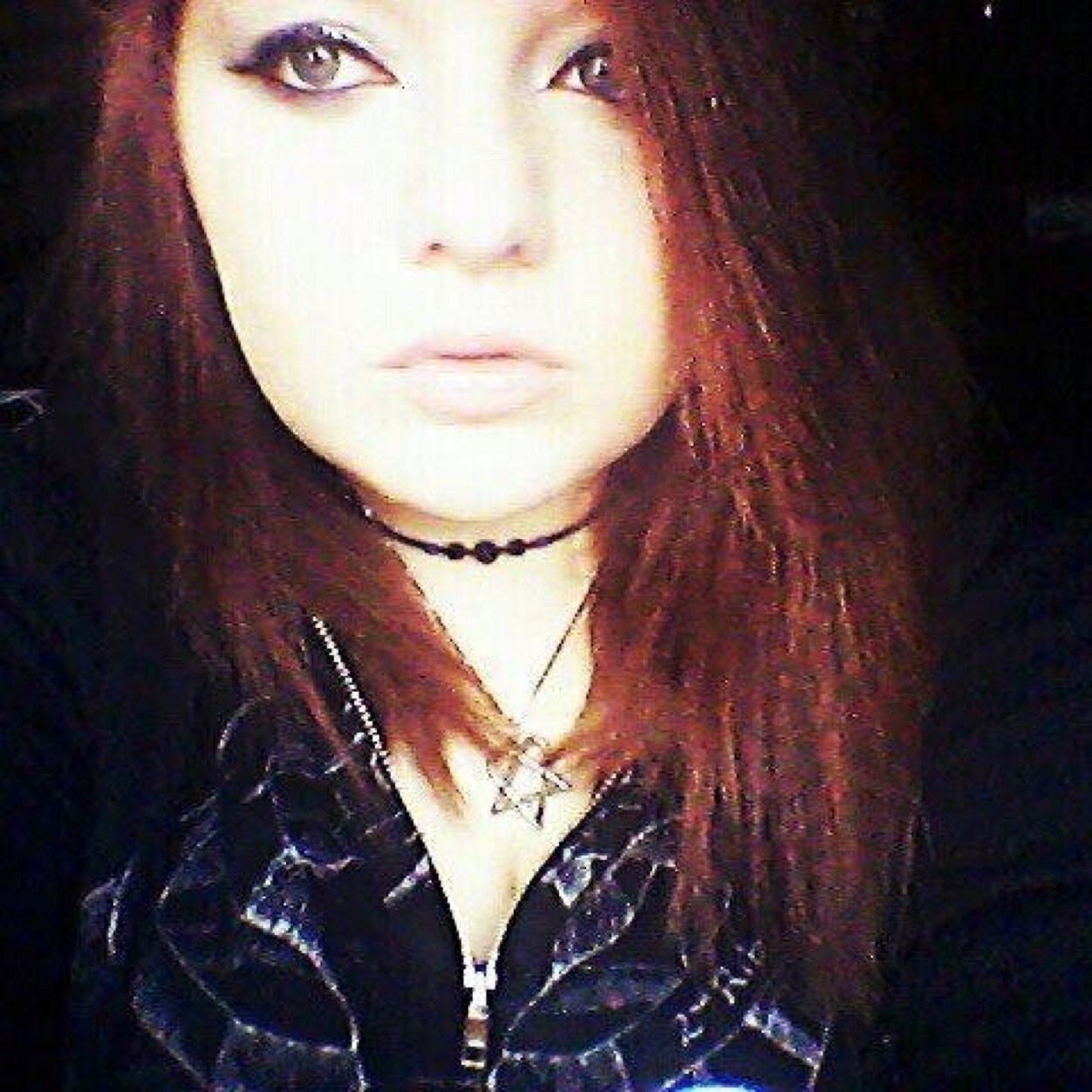 my twitter is hacked thats the reason that i have new twitter! - my mame is Lin, dutch gamer girl from the netherlands x