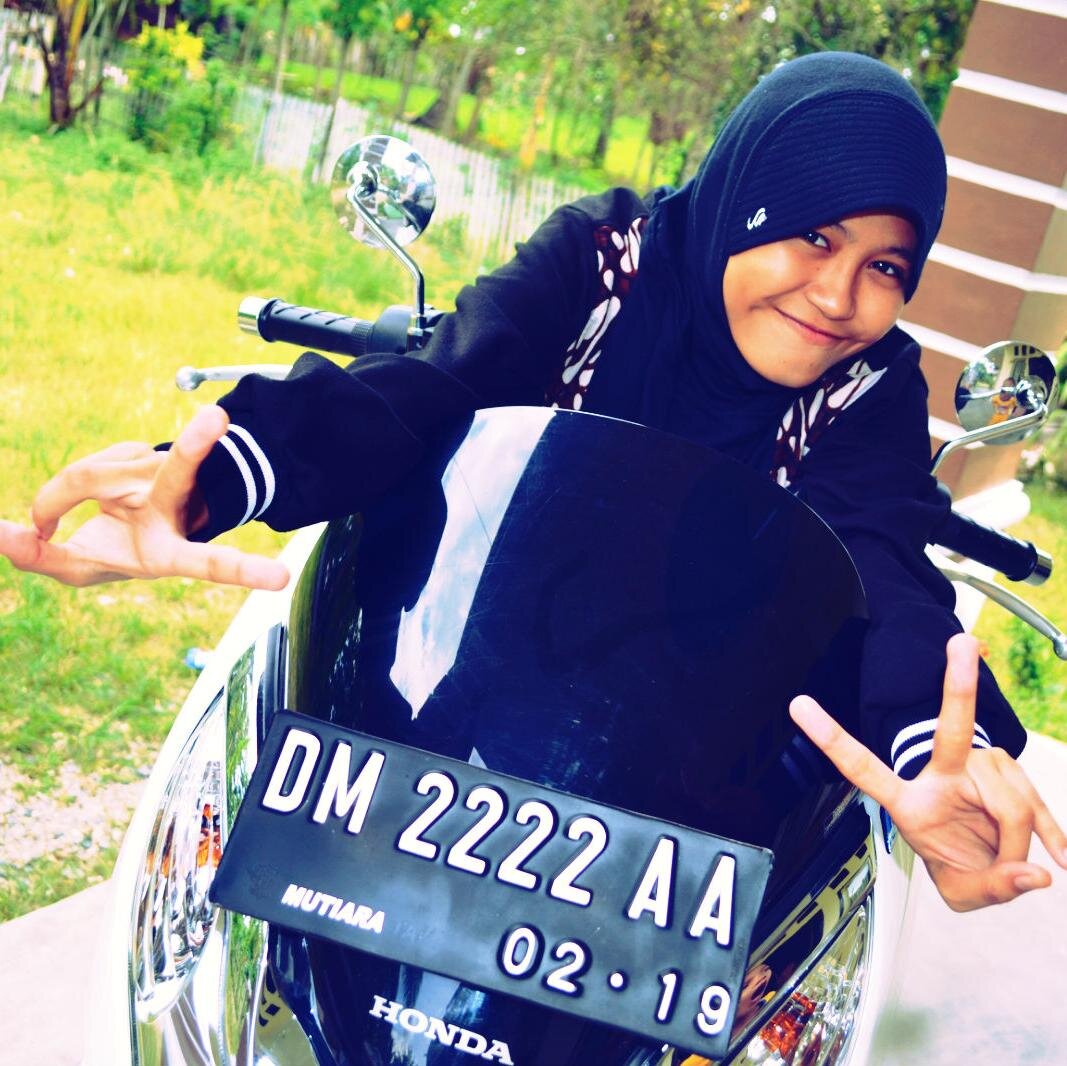 ashmapriliana's profile picture. ♥ dream ✌