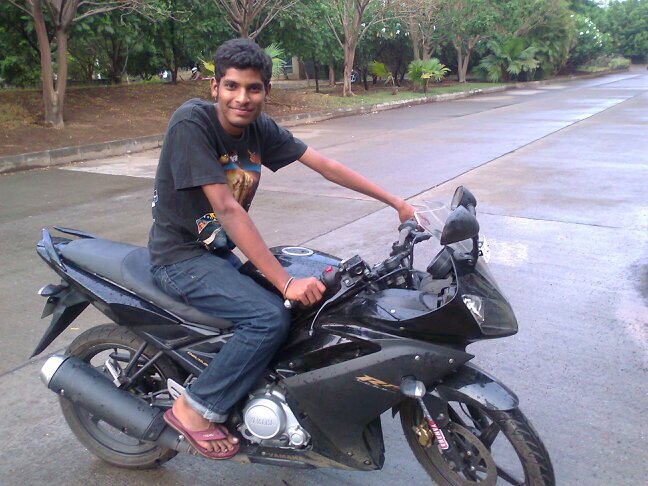 pragazv's profile picture. 