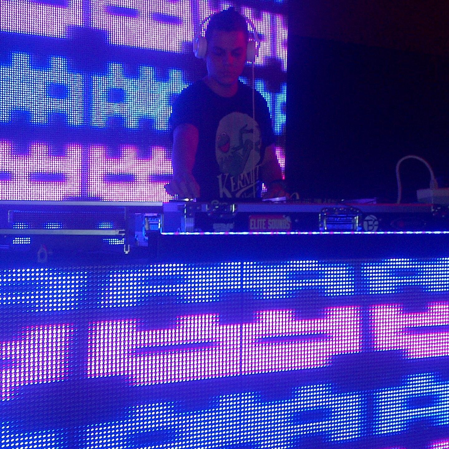 DJANTHONY_HURT1's profile picture. 100 % cultura electrónica ,actualmente residente de kiwilounge maracay. melomano por naturaleza!!