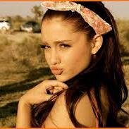 Arianaa♥♥