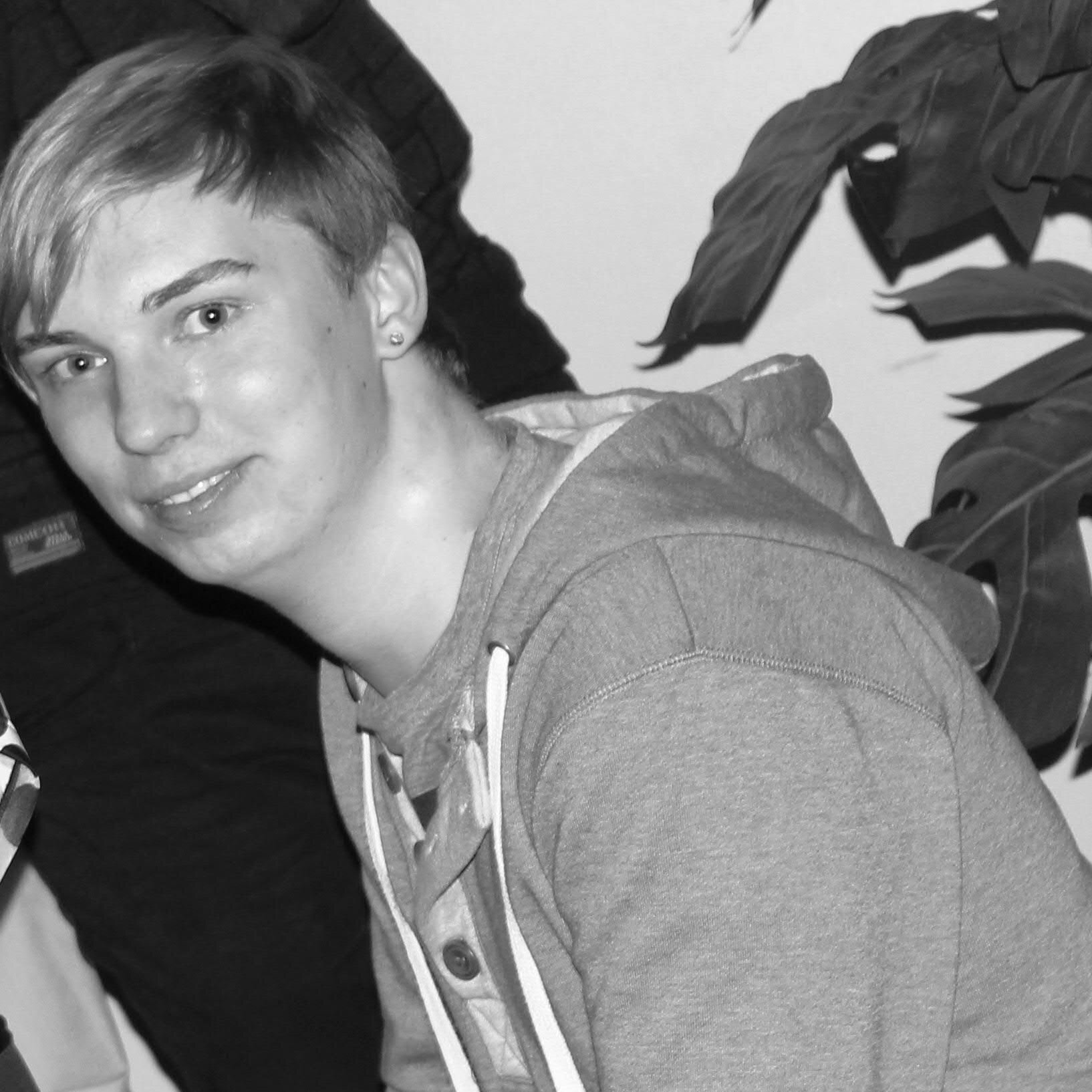 Docfam_'s profile picture. How far would you go, to enchive every thing you have ever dreamed of?