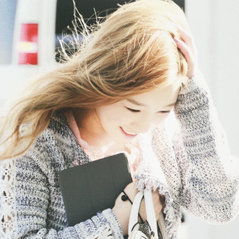__

GG / KIM TAEYEON BOT
*Let me love u*