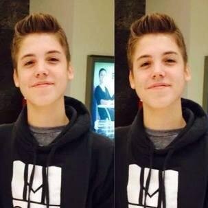 Follow me on @RocioMindless i follow back everyone i promise. love u.
bc we're a family.
and families help each other.