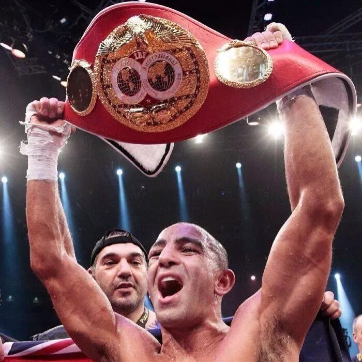 Professional boxer, motivational speaker, a fighter for the underprivileged; proud father & husband. IBF middleweight champion of the world.
