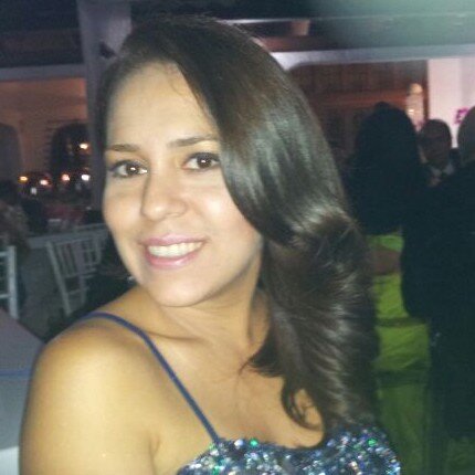 Lic Administración, amante de la Vida, Romántica y Sincera. Dispuesta a ayudar a las personas que quieran verse y setirse bien#EstilodeVida
