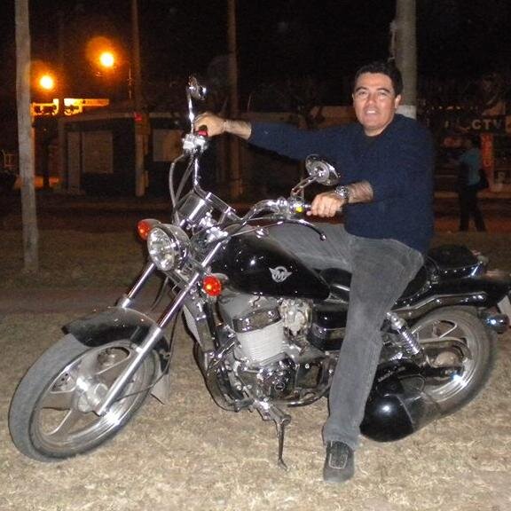 CarlosArroyoD's profile picture. Programador en Sistemas, Docente en Informática, asiduo lector, buena música algunas pelis interesantes y claro... finde de fútbol, noches de boxeo o tenis...