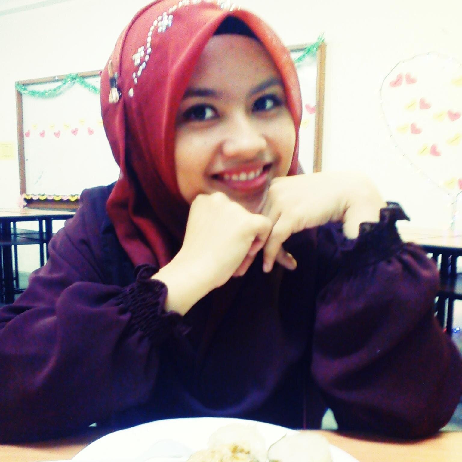 Afina Zhahirah,21 ♥ : Salam Ukhwah :)
Regardless of what people say or think about you, just remember that the only One you have to please is Allah..