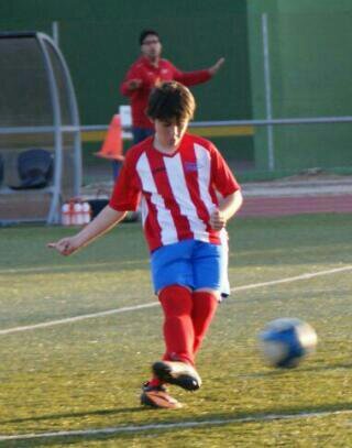 13.Fifero,jugador del C.F Cullera i de sangre Valencianista
