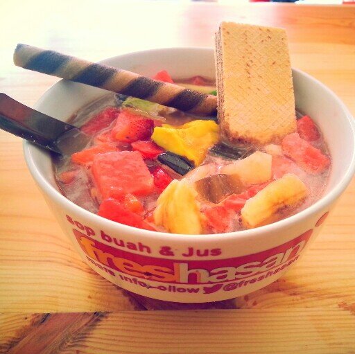 freshasanPWT's profile picture. Kesegaran dalam kebaikan sop buah. Jl HR Boenyamin 129 belakang bank BNI UNSOED Purwokerto .