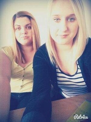 Hiii.I'm wating for a day when the boys from 1D will follow me  ;)                                          Follow  for follow!xx