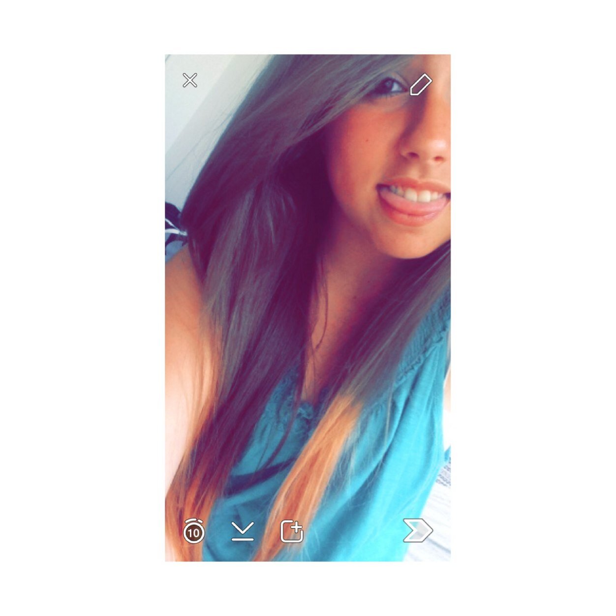 My name is beth . Future youtuber ♡ . Love O2L ♡ . & magconboys♡ . I love music . ♡ keepin real & simple. (: