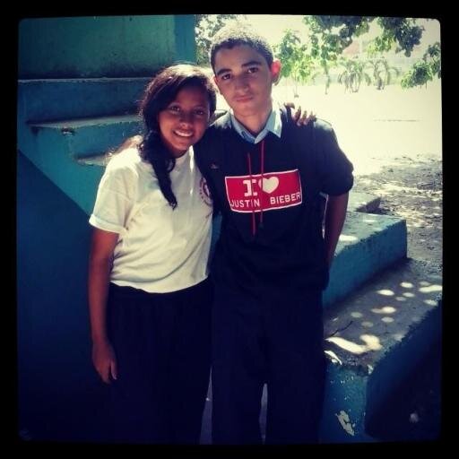 Gabjsr's profile picture. Android, Linux, Software libre.
Blogger, aprendiz.