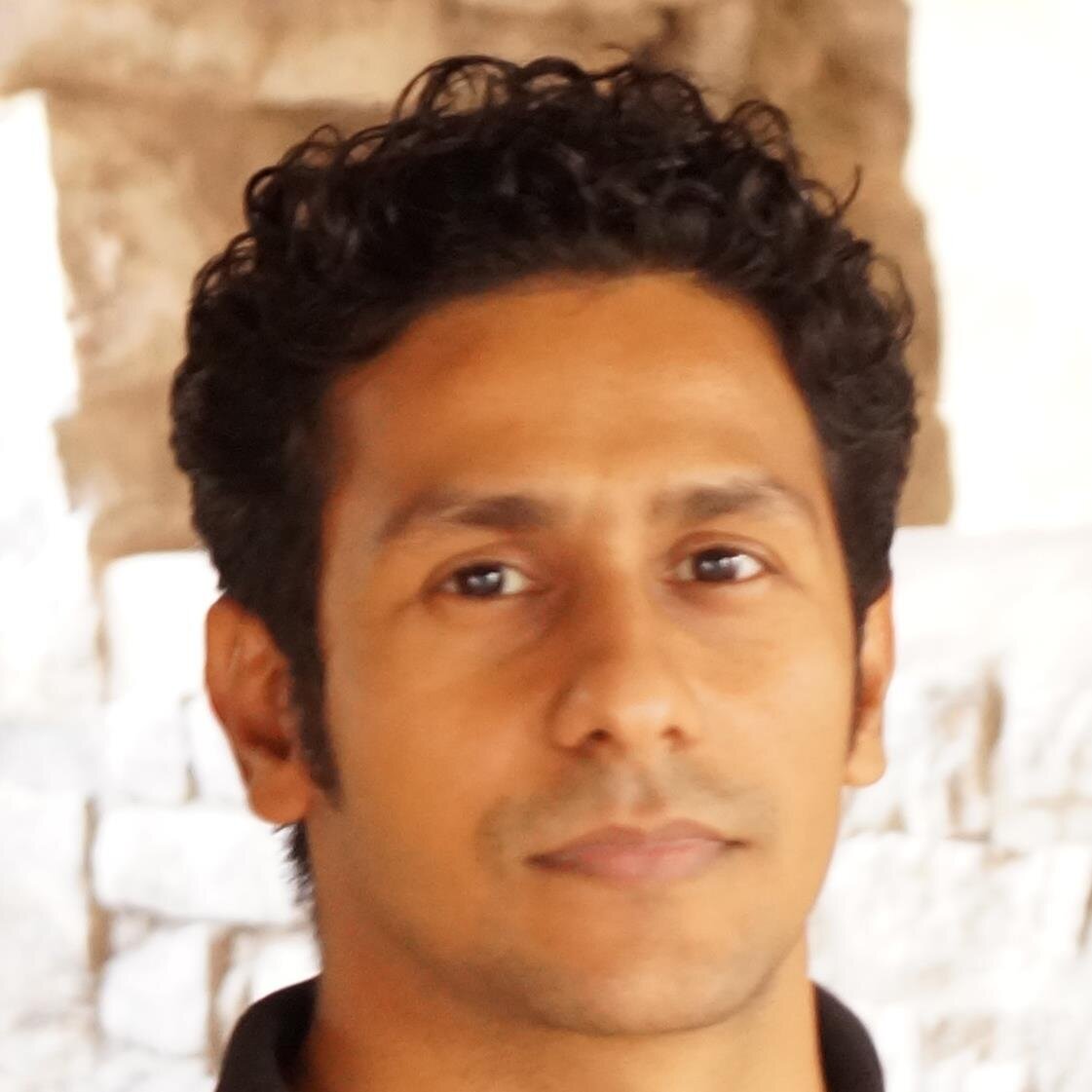 Technical Writer at Oracle India, Hyderabad. Love to listen to others.