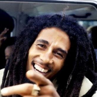 REGGAE y RAP ❤
La libertad de expresión lleva consigo cierta libertad para escuchar.El Rap y el Reggae son como hermanos. One Love. 
ACAB