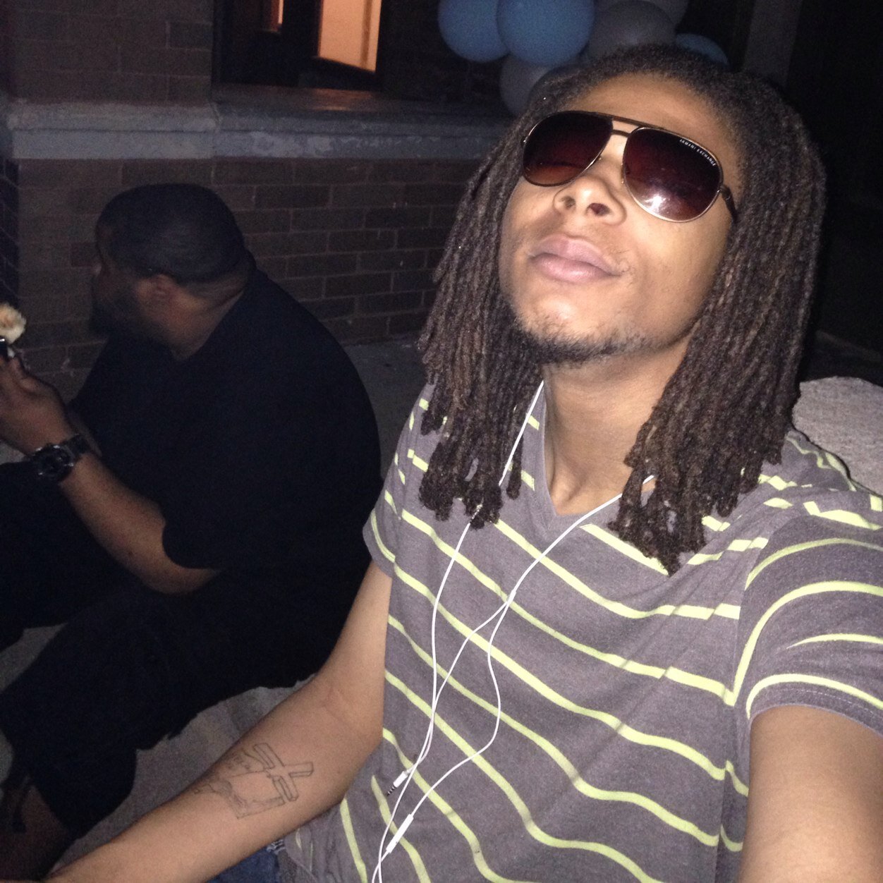 Sum Simple Im Redd n im an AssHole who careless bout wtf u think dats y IM ME n ur U