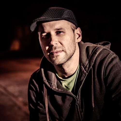Electronic music producer/composer, sound designer, mixing and mastering engineer.