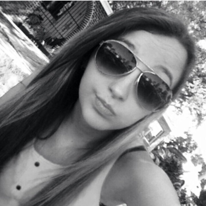 thepinkgumball's profile picture. 