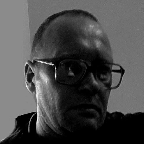 I am a webmaster, I was diagnosed with cancer the third degree, now in clinic ... Please help in raising money for the operation via my PayPal (see my website)