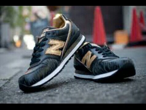 W3W3arKicks's profile picture. Showing you what there not. Stop feeding into hype, lets be original.