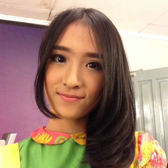 Fanbase Fannytisme from Jakarta always support @teens_fannie member of Teenebelle♥({})