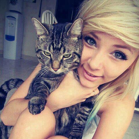 BabyCho0ups's profile picture. Un gros maque :/ ♥