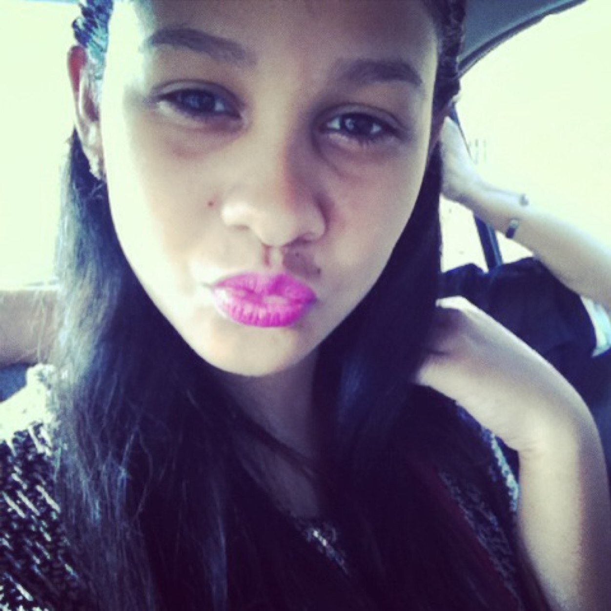 Follow Me ;] | Bff ;$ | XIV- VII ♡ | @ArmandoWeezy My Pirañito ♡ http://t.co/N2p1Lo7RzW…