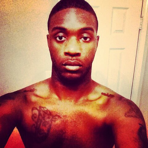 Ima chill as nigga that like to smoke so ig im just that simple #tgod #onfic