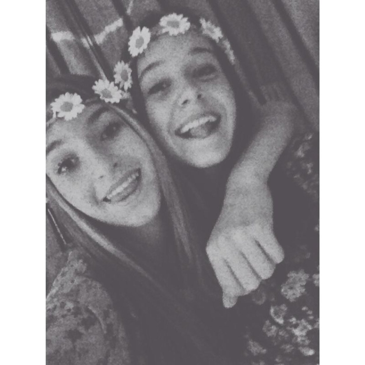 Insta: milagargiulo ∞
Heyy liefie!! Love you sooo much!! Xx je weet wel wie maar de rest niet!
☮ツ