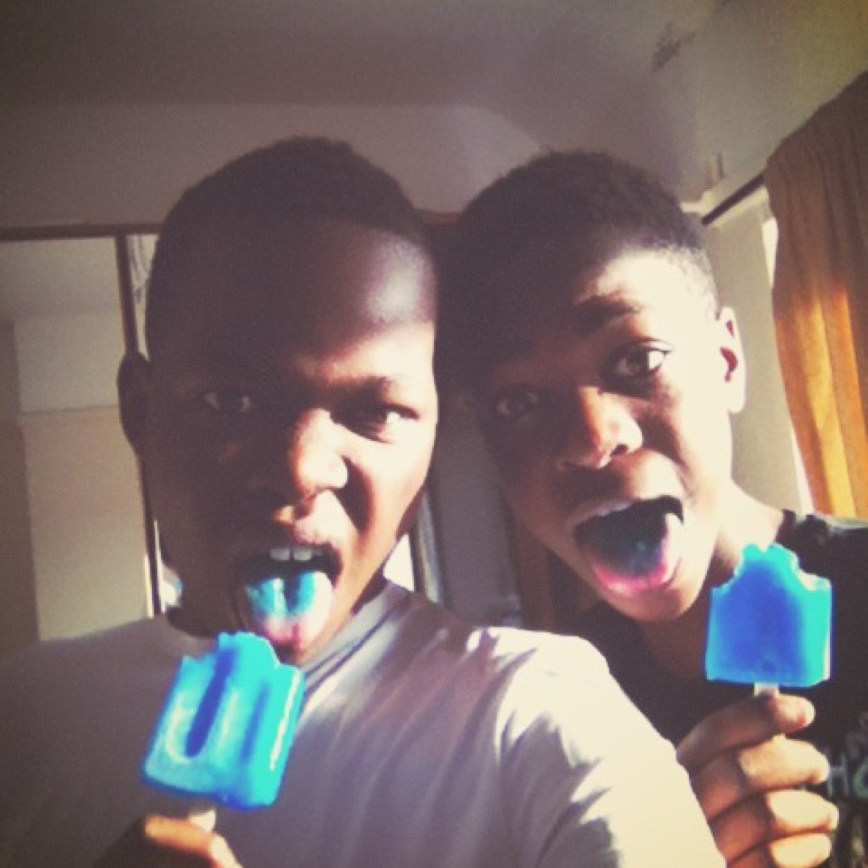 TinoRodriegez's profile picture. Instagram: chattyboy123
Facebook: tino rodriegez
Ps3:tinofifalover000
T