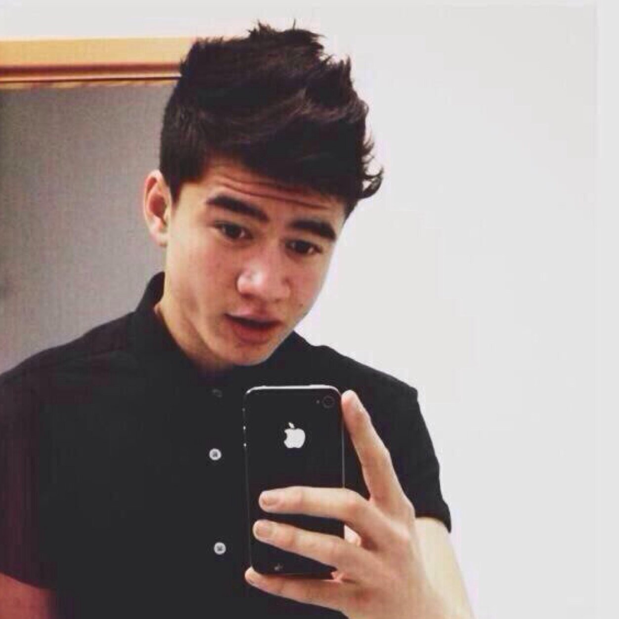 damnoritse's profile picture. I gave you a free follow so follow @damnastxn for me please