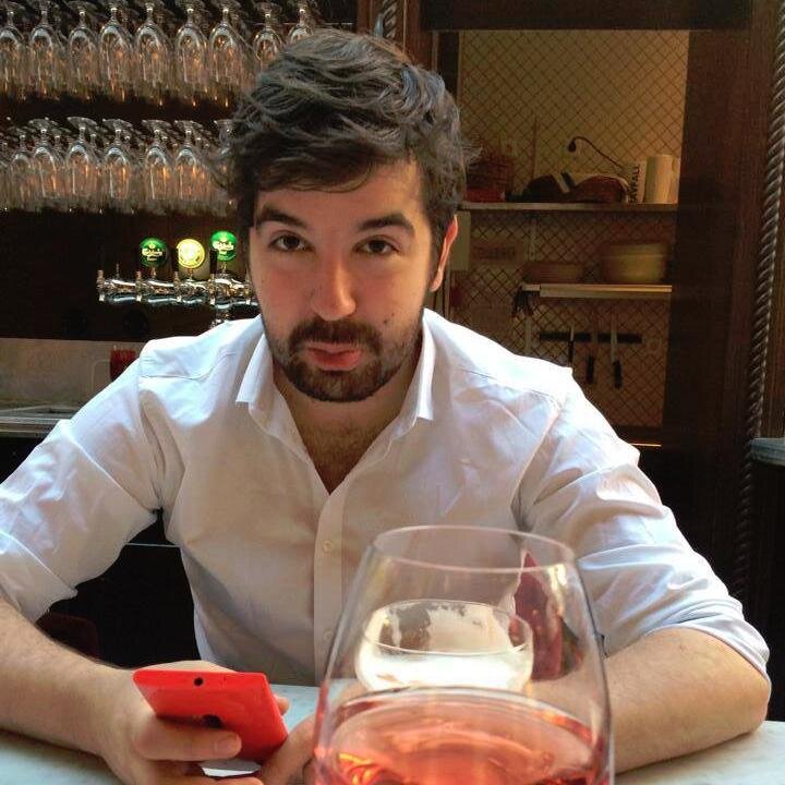 Trying hard not to suck at Fighting Games. Currently working at PriceRunner as a Developer. KTH Alumni. Tweets about games and codes.