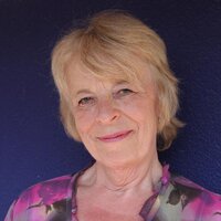 eithne nightingale (@eithnenight) 's Twitter Profile