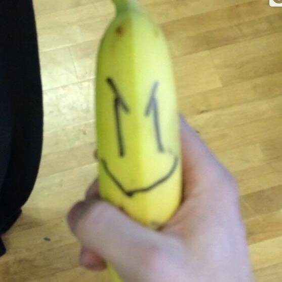 thatmadbanana's profile picture. Im Luke Hemmings' worst fear