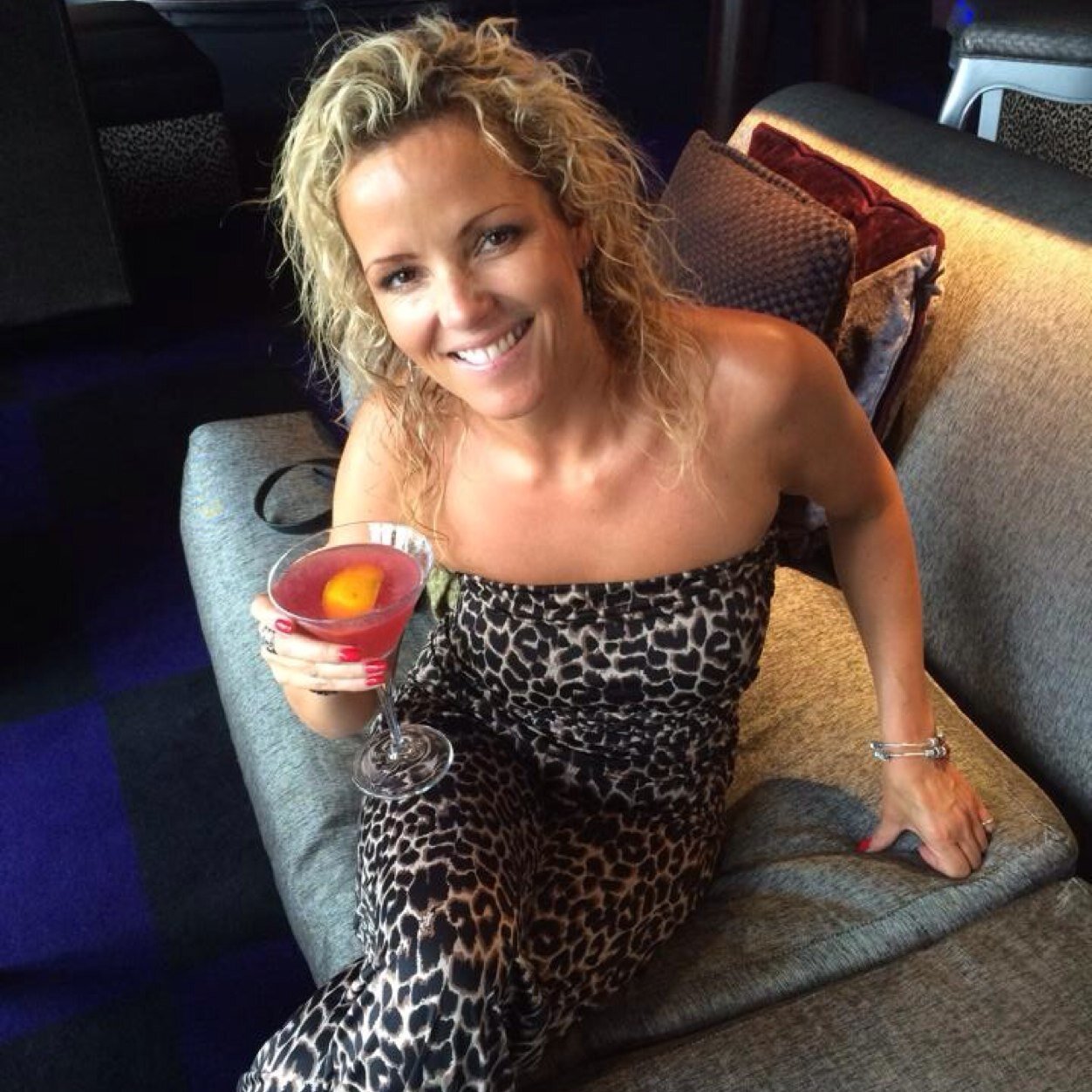 Life is about new experiences, enjoy it to its fullest potential. A mother, a traveller, a fun loving born optimist who is always up for a new challenge!